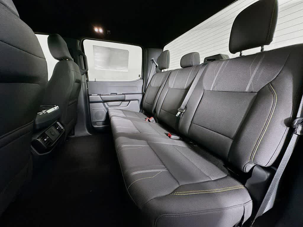 new 2025 Ford F-150 car, priced at $44,400