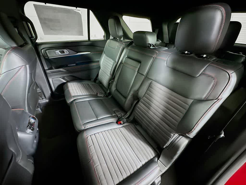 new 2025 Ford Explorer car, priced at $43,602