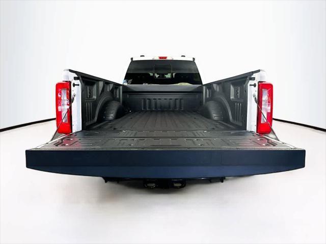 new 2025 Ford F-250 car, priced at $57,320