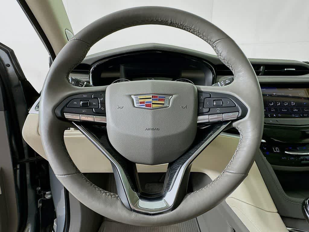 used 2023 Cadillac XT6 car, priced at $38,359