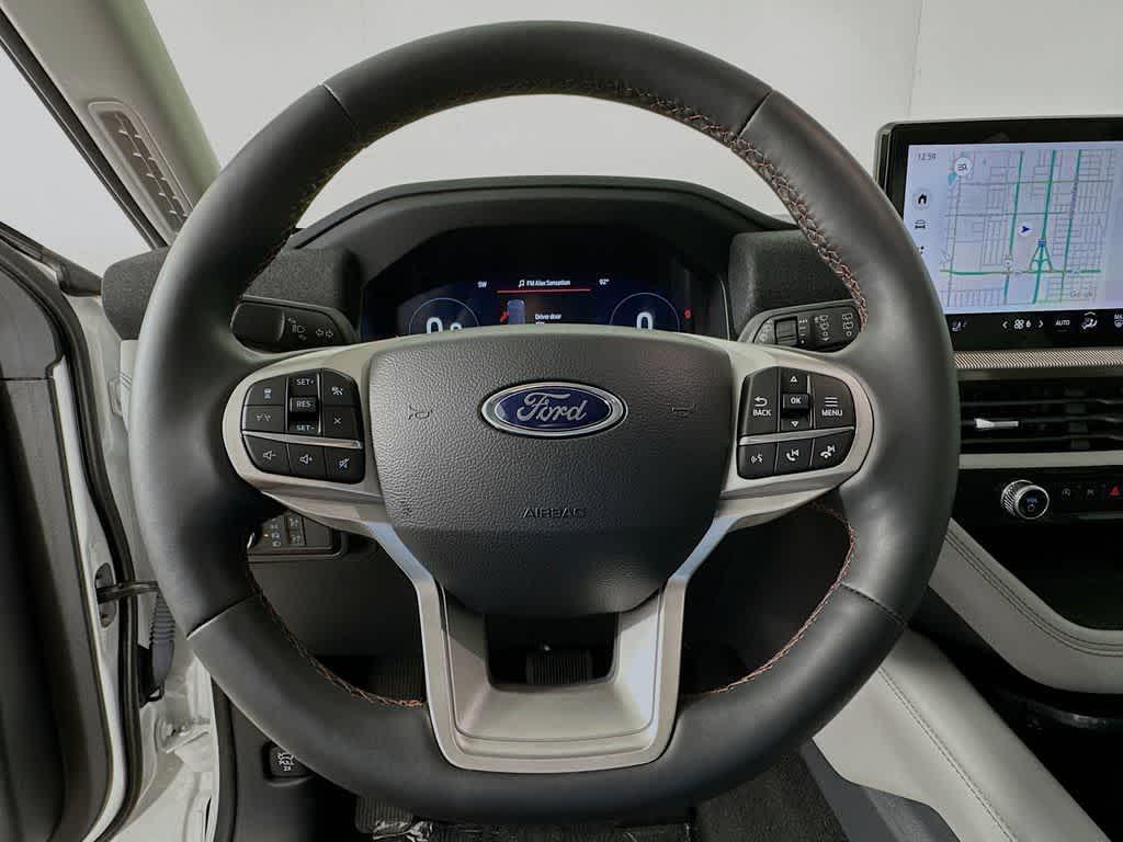new 2025 Ford Explorer car, priced at $40,250