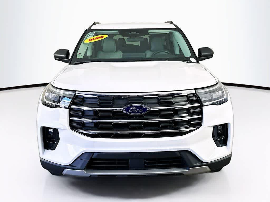 new 2025 Ford Explorer car, priced at $40,250