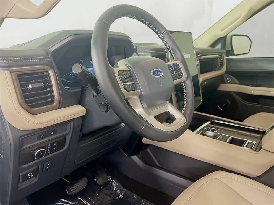 new 2024 Ford Expedition car, priced at $71,730