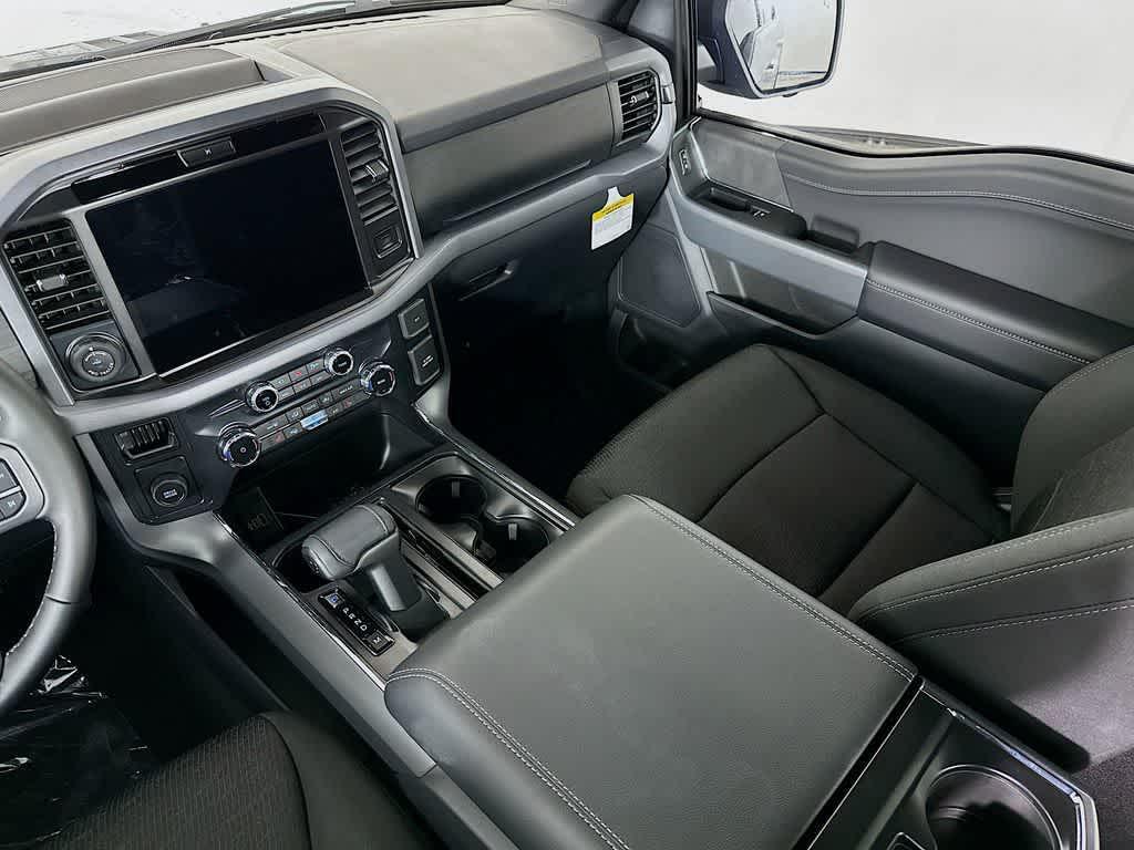 new 2025 Ford F-150 car, priced at $51,867