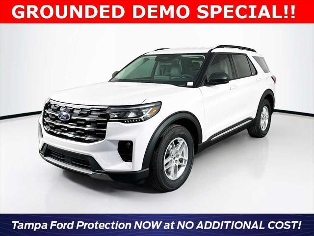 new 2025 Ford Explorer car, priced at $39,220