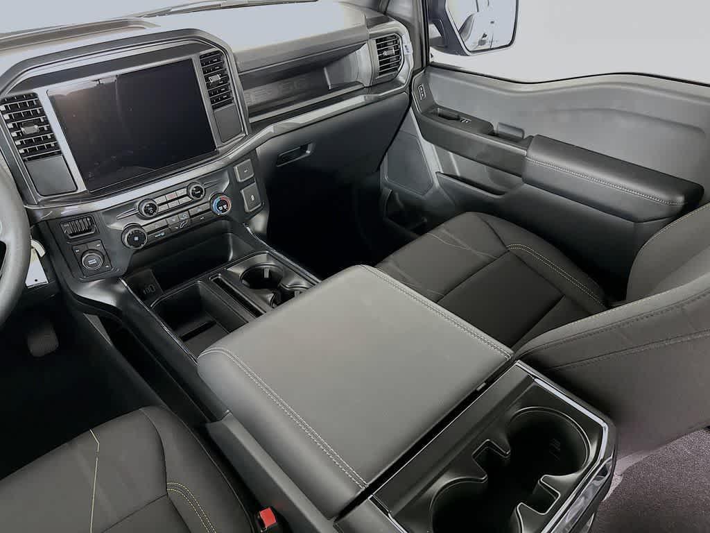new 2025 Ford F-150 car, priced at $49,960