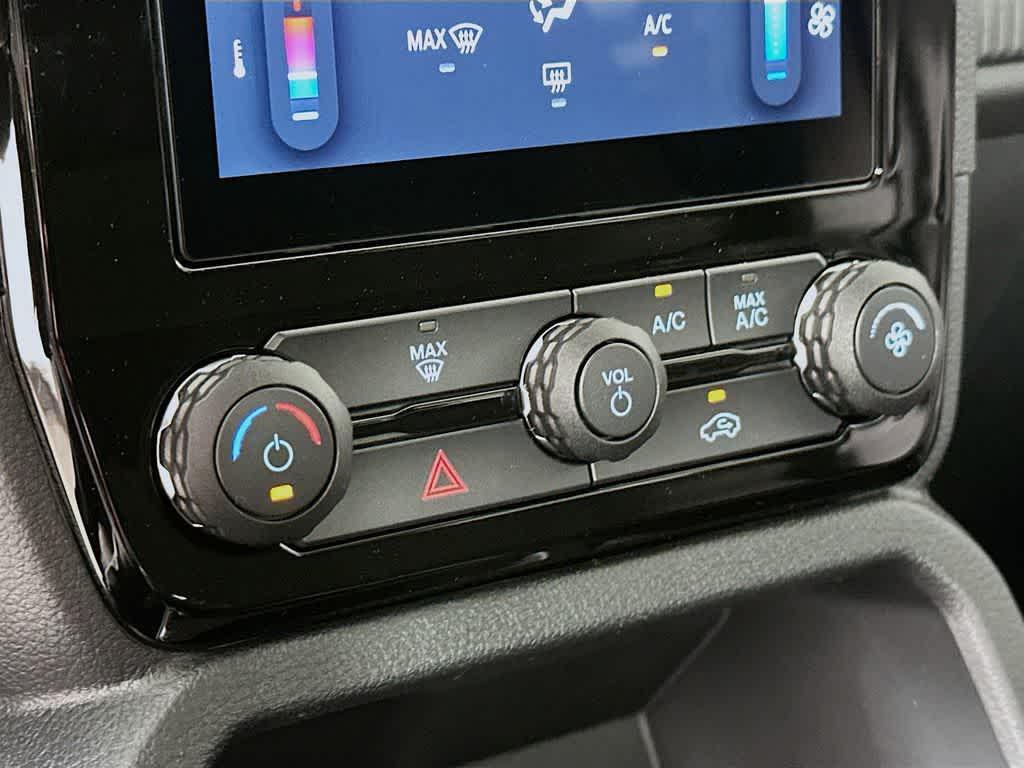new 2025 Ford Ranger car, priced at $33,112