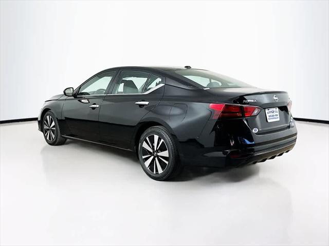 used 2022 Nissan Altima car