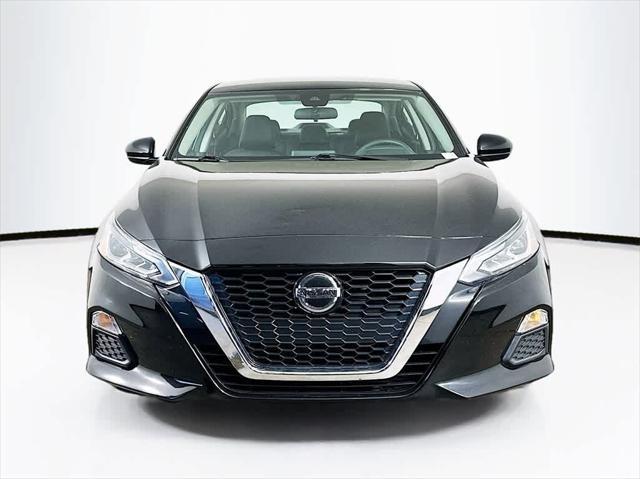 used 2022 Nissan Altima car