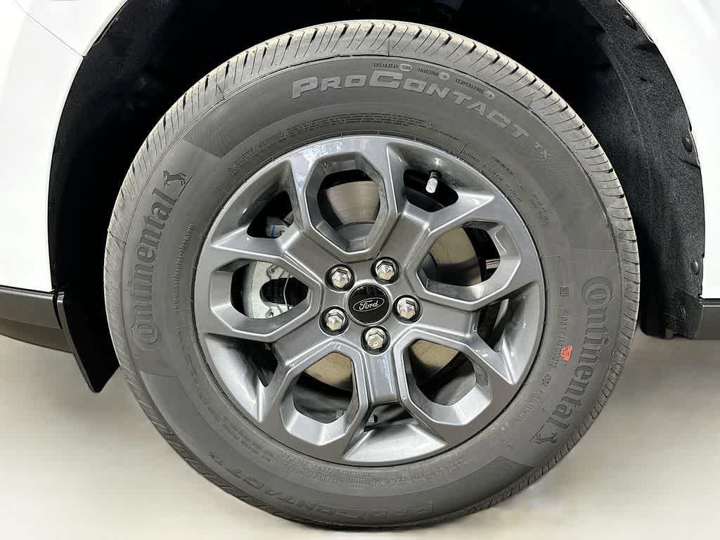 new 2025 Ford Maverick car, priced at $29,048
