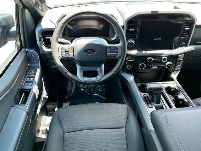 new 2025 Ford F-150 car, priced at $54,672