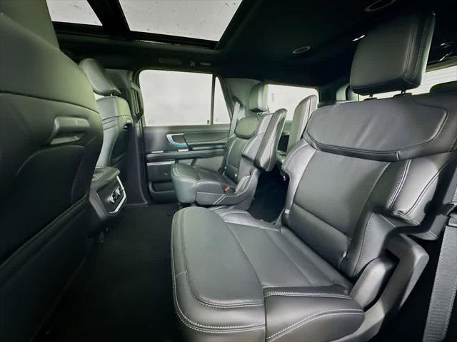 new 2025 Ford Expedition car, priced at $76,941
