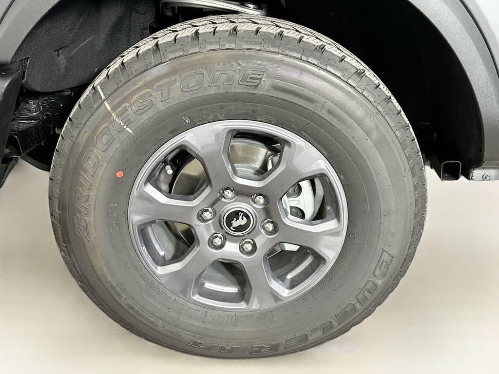 new 2025 Ford Bronco car, priced at $37,220