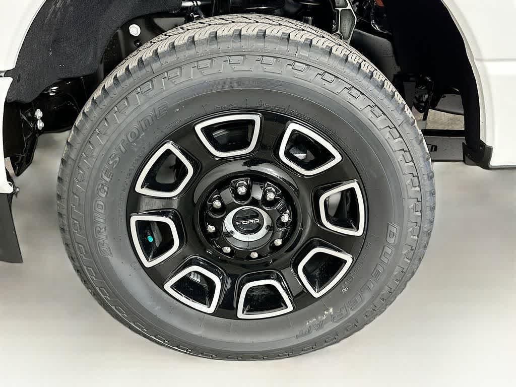 new 2025 Ford F-250 car, priced at $85,112