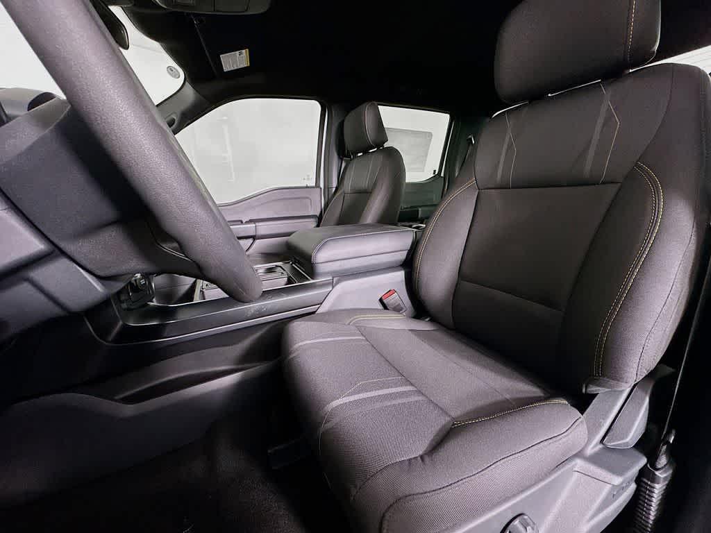 new 2025 Ford F-150 car, priced at $45,545