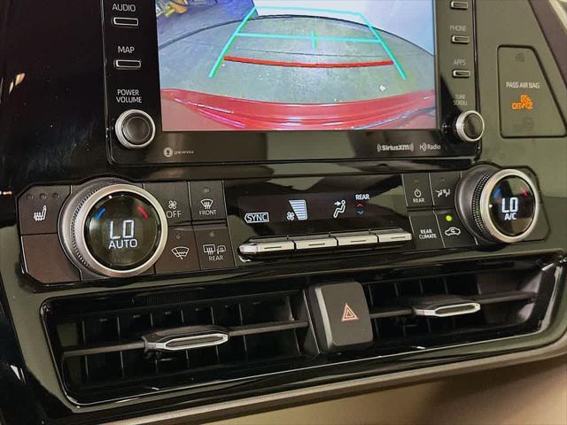 used 2020 Toyota Highlander car, priced at $31,821