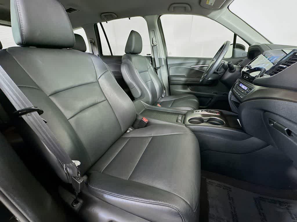 used 2022 Honda Pilot car, priced at $28,836