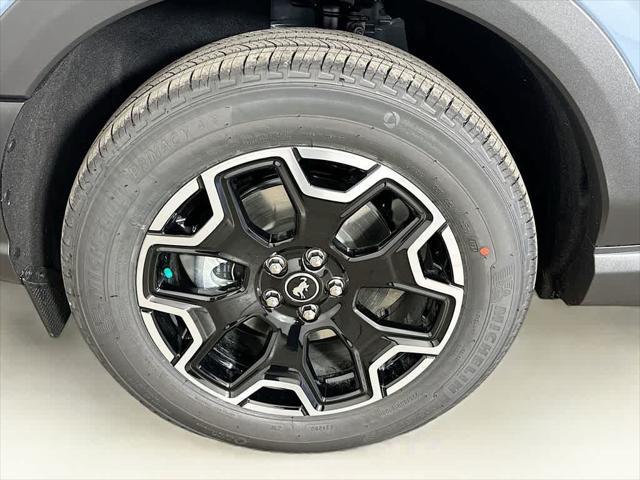 new 2025 Ford Bronco Sport car, priced at $33,558