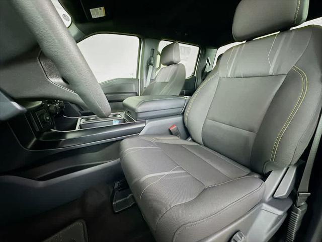 new 2025 Ford F-150 car, priced at $38,262