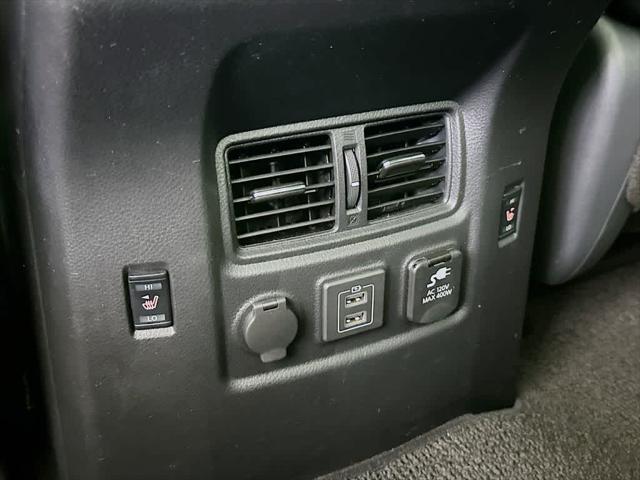 used 2023 Nissan Titan car, priced at $39,826