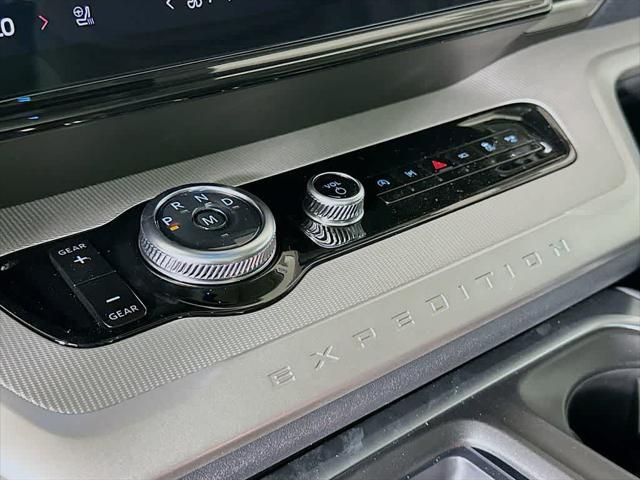 new 2025 Ford Expedition car, priced at $62,753