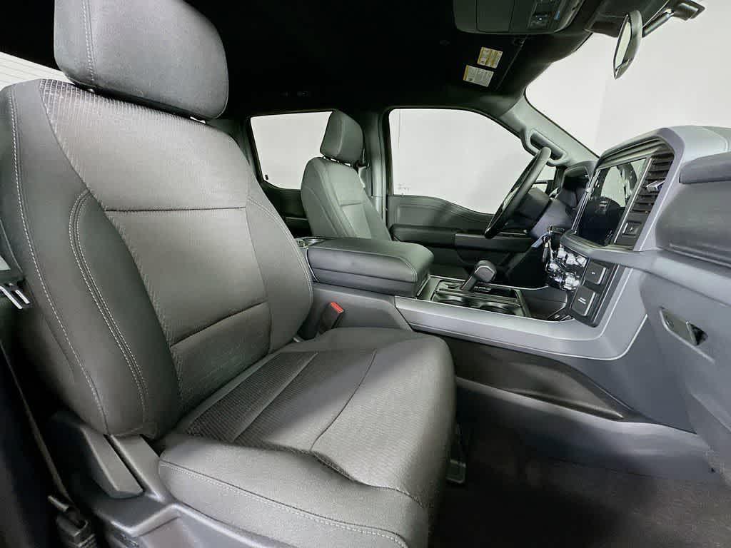 new 2025 Ford F-150 car, priced at $46,811