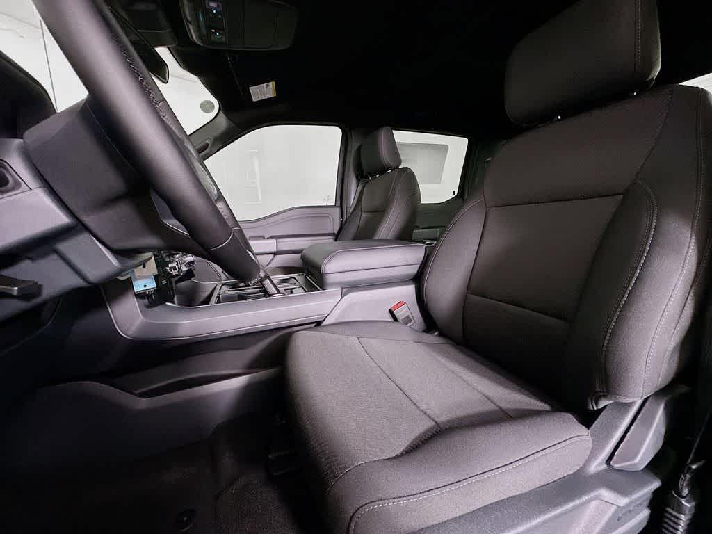 new 2025 Ford F-150 car, priced at $46,811