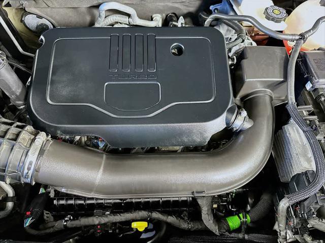 used 2023 GMC Acadia car, priced at $29,526