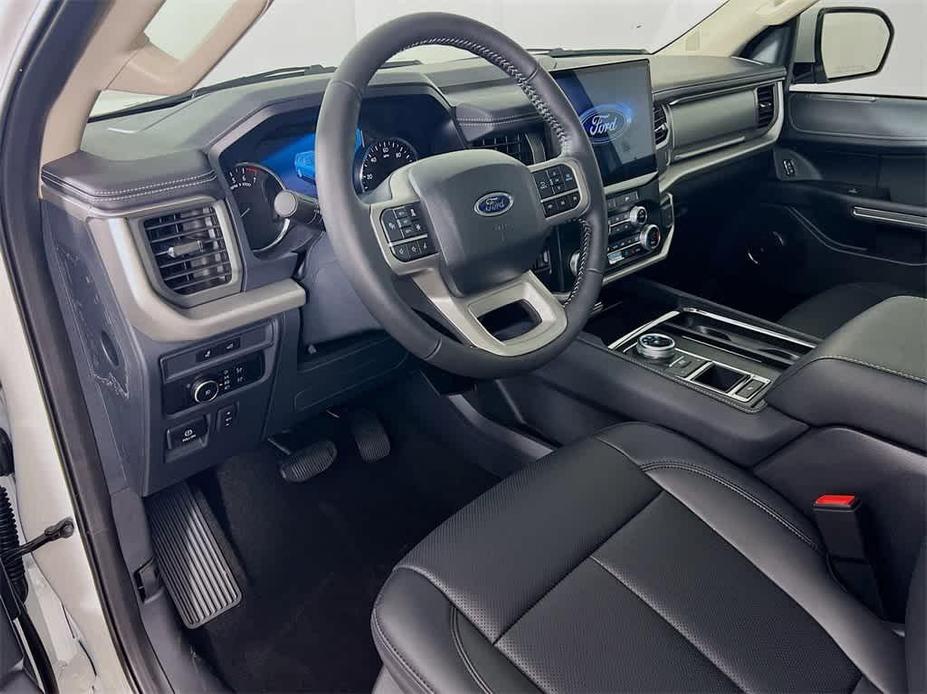 new 2024 Ford Expedition car, priced at $65,653