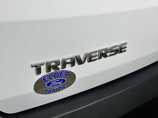 used 2022 Chevrolet Traverse car, priced at $22,996