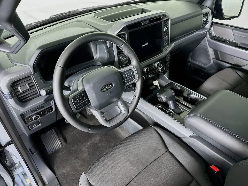 new 2025 Ford F-150 car, priced at $52,525