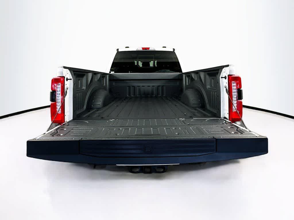 used 2023 Ford F-250 car