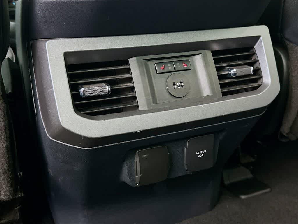 used 2023 Ford F-250 car