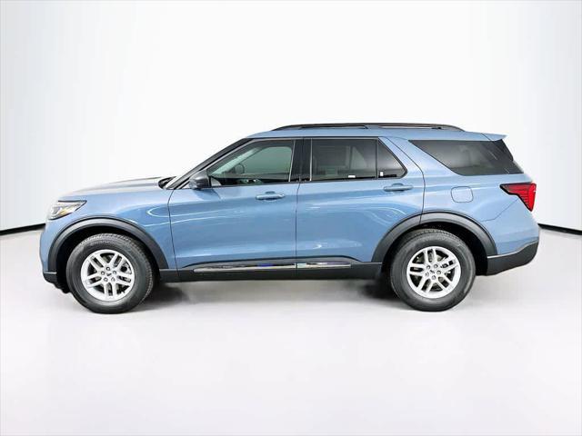 new 2025 Ford Explorer car, priced at $40,987