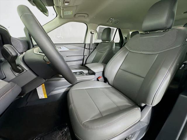 new 2025 Ford Explorer car, priced at $40,987