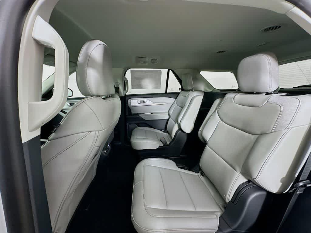 new 2025 Ford Explorer car, priced at $38,507