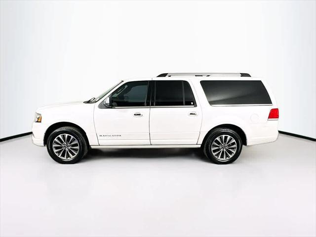 used 2015 Lincoln Navigator car, priced at $11,552