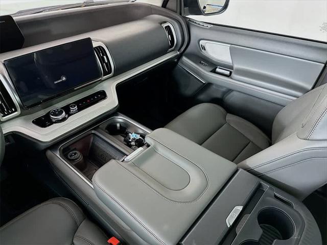 new 2025 Ford Expedition car, priced at $64,800