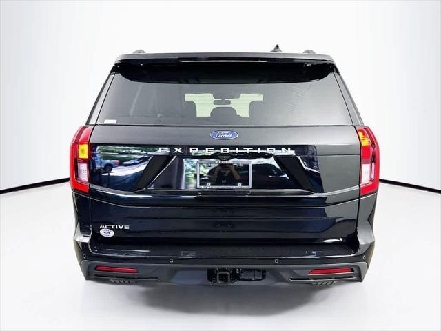 new 2025 Ford Expedition car, priced at $62,753