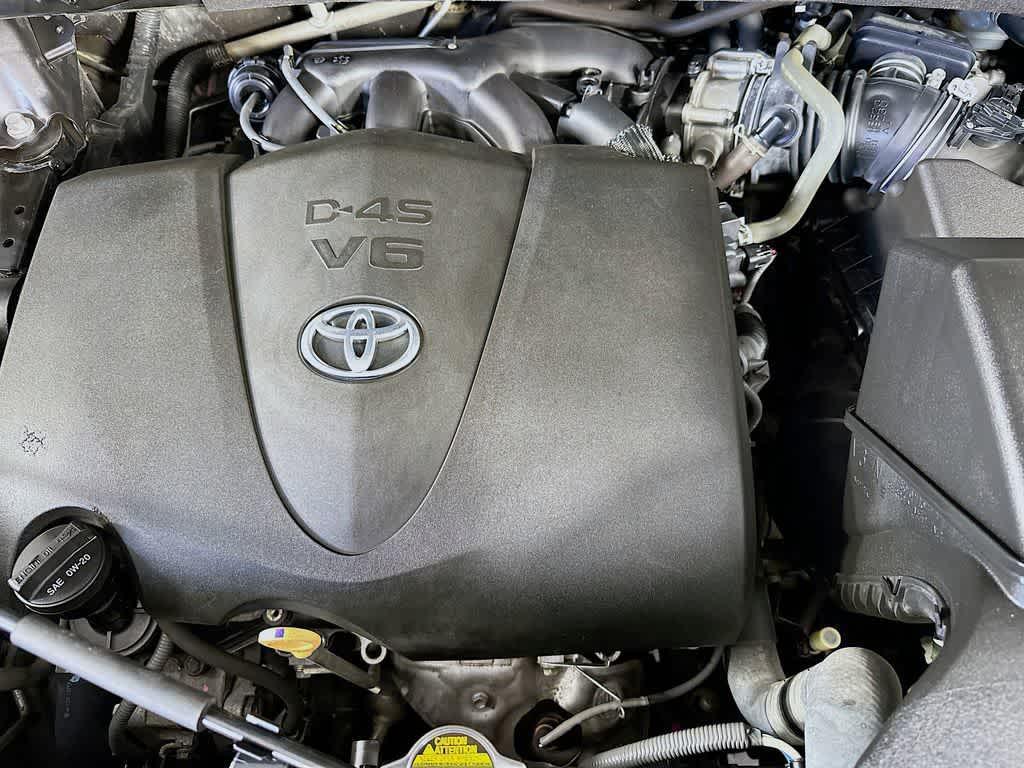 used 2017 Toyota Highlander car, priced at $12,929