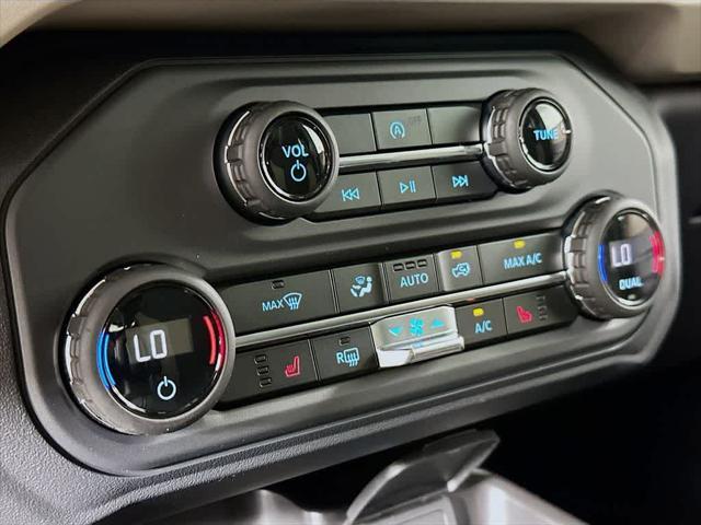 new 2025 Ford Bronco car, priced at $42,404