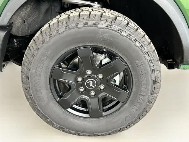 new 2025 Ford Bronco car, priced at $42,404