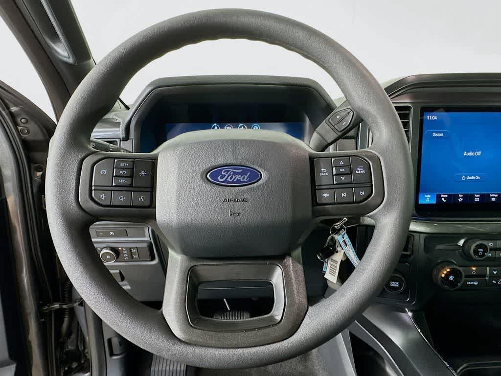 new 2025 Ford F-150 car, priced at $42,272