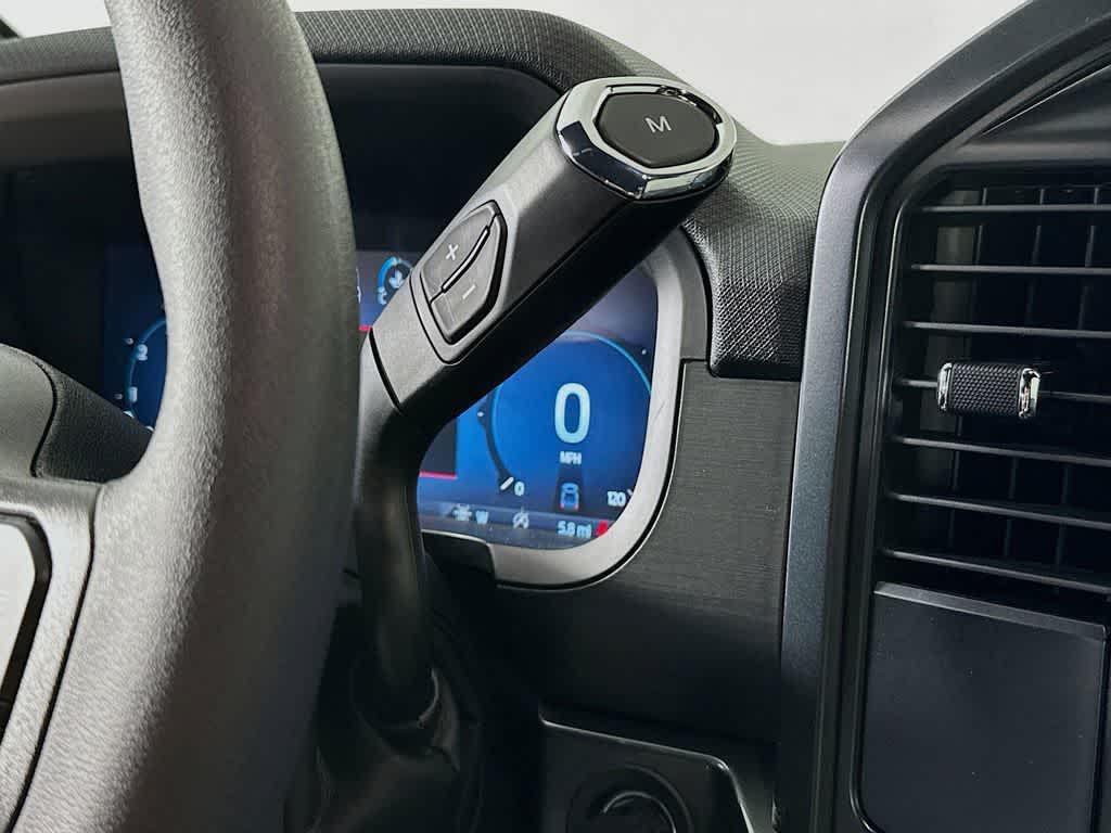 new 2025 Ford F-150 car, priced at $42,272