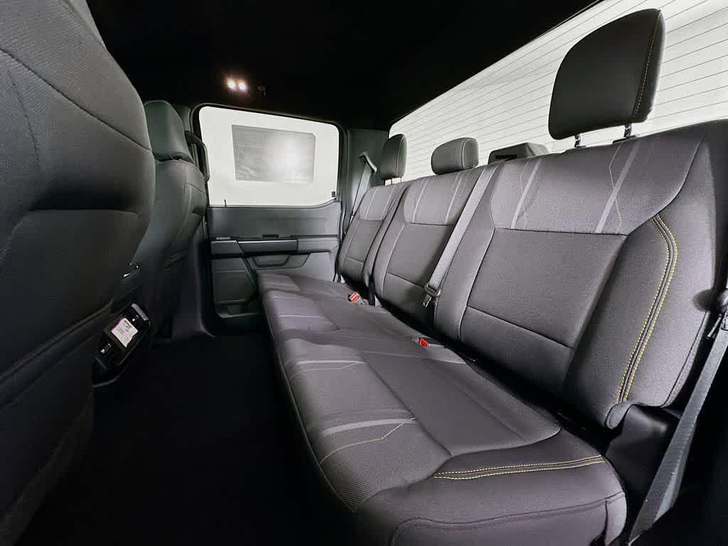 new 2025 Ford F-150 car, priced at $42,272