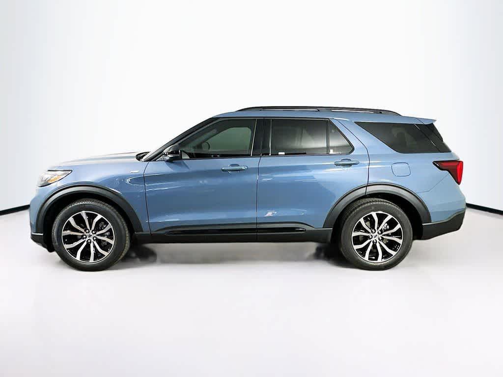new 2025 Ford Explorer car, priced at $47,925