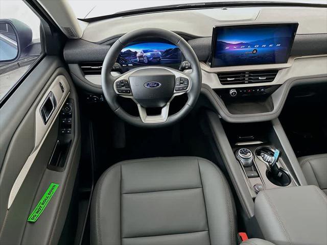 new 2025 Ford Explorer car, priced at $39,415