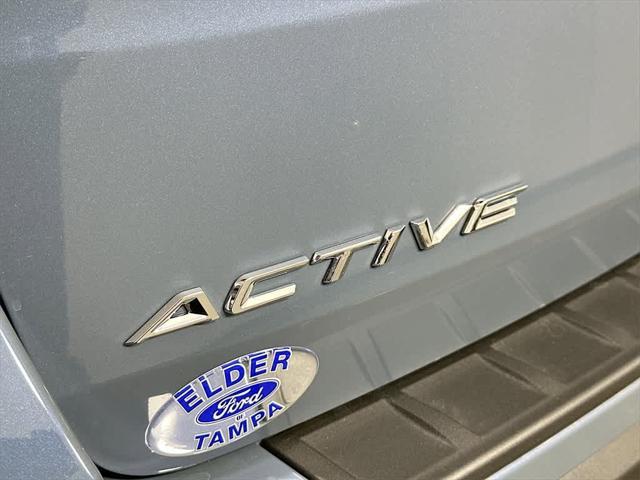 new 2025 Ford Explorer car, priced at $40,321