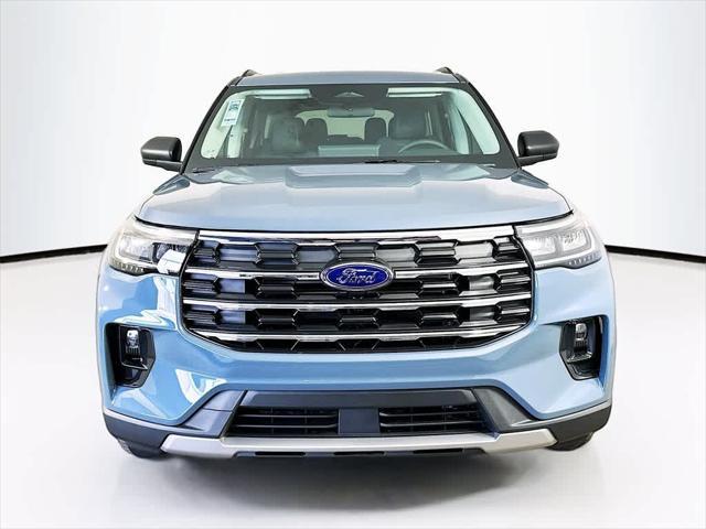 new 2025 Ford Explorer car, priced at $40,321