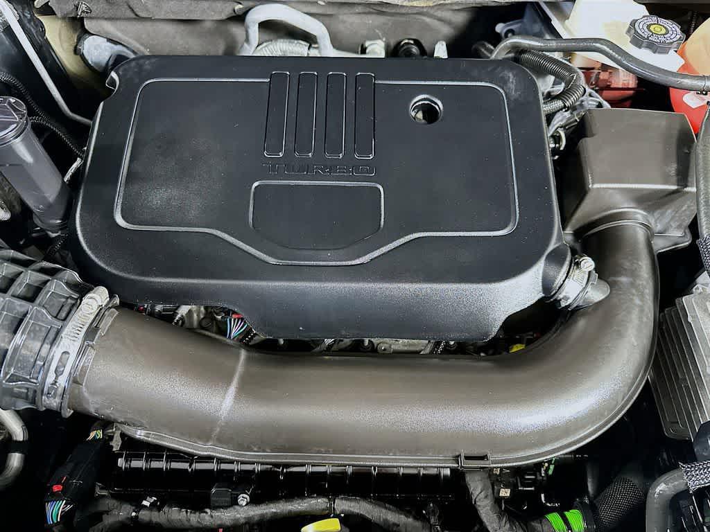 used 2023 GMC Acadia car, priced at $26,118